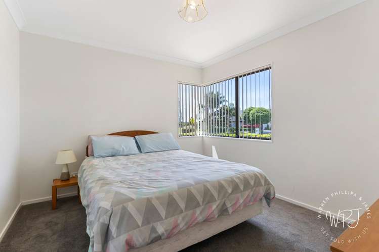 99 Rushgreen Avenue Pahurehure_14