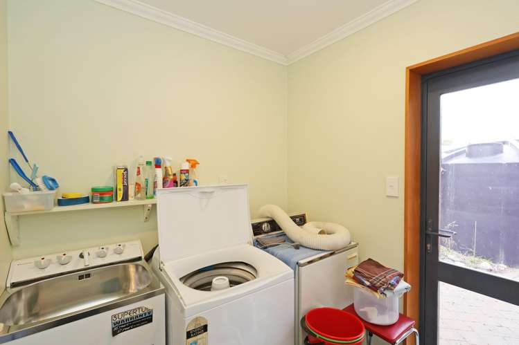 14 Danube Road Winton Surrounds_22