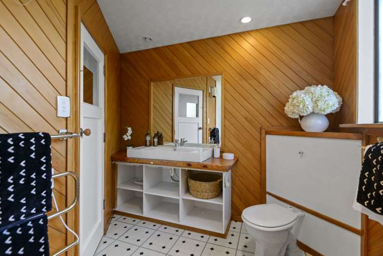 4 Clark Street Sumner_16