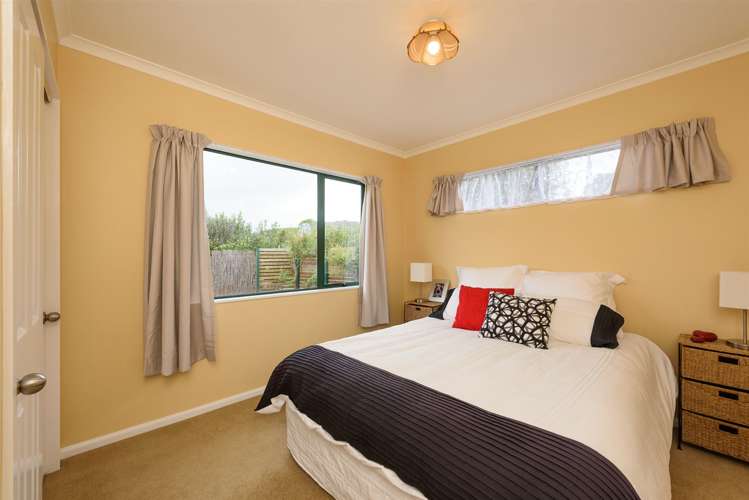 32 Jordan Street Island Bay_13