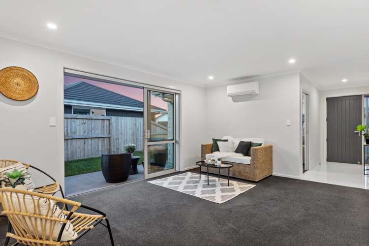 10 Kahuparere Crescent Pyes Pa_7