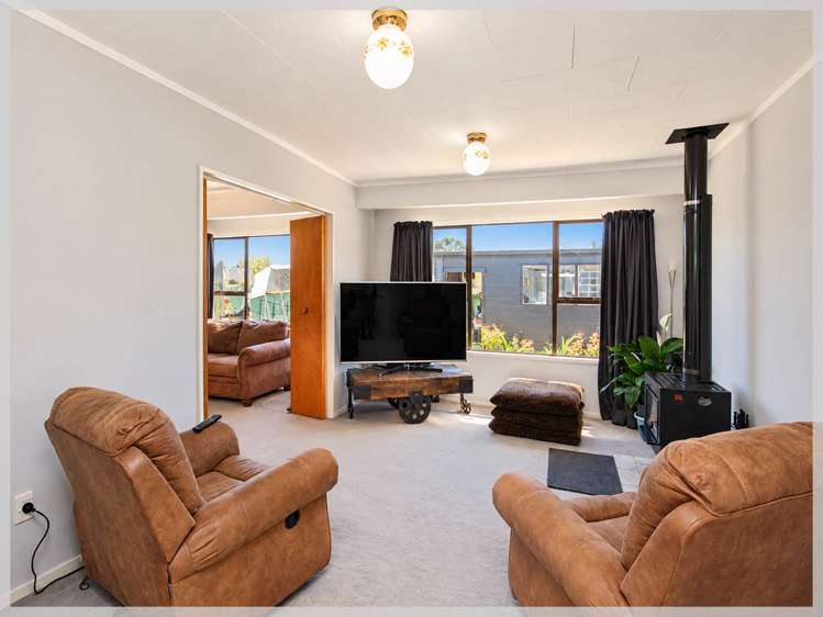 35 Edinburgh Terrace Foxton Beach_13