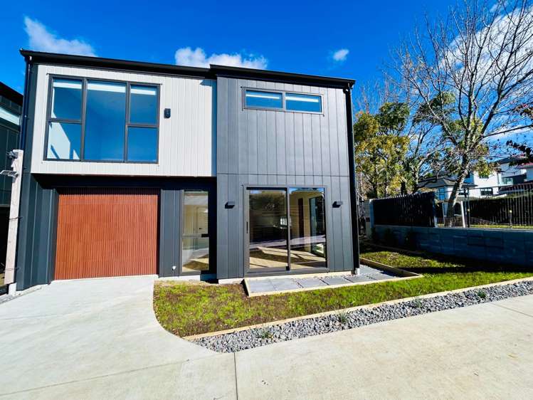 55 Grand Drive_0