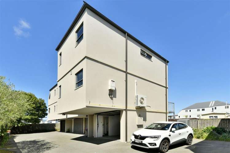 7/246 Worcester Street_0