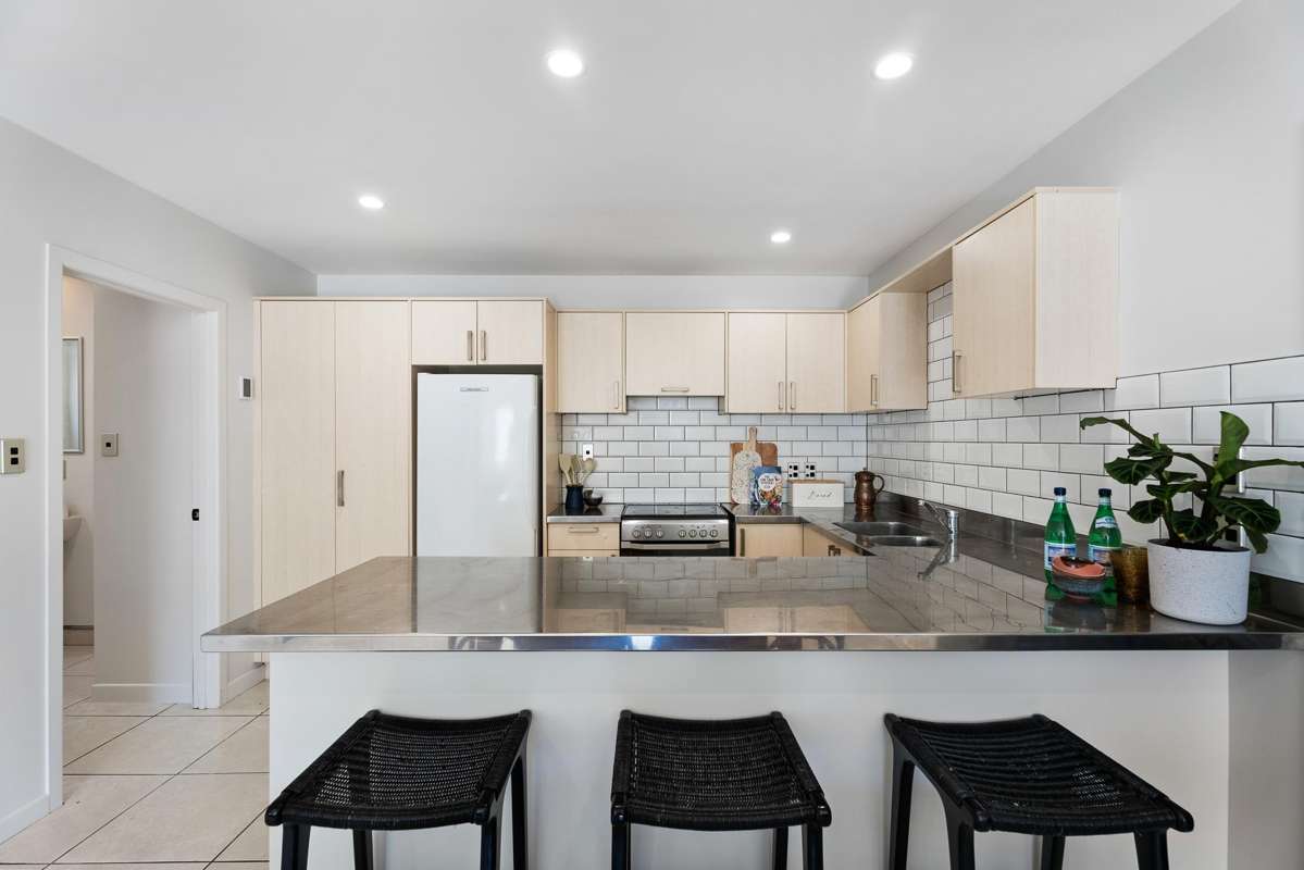 5 Don Croot Street_4