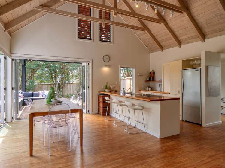 185 Omaha Drive Omaha_13