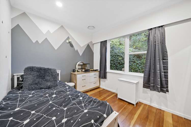 8 Hine Road Wainuiomata_13