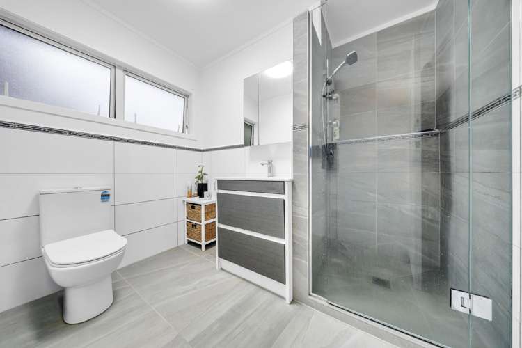 2 Ashdown Place Pahurehure_11
