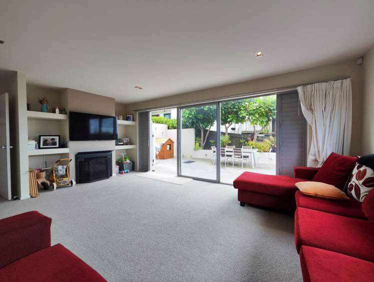 72a Bradbury Road Botany Downs_1