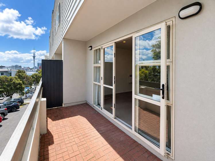 122d Newton Road Eden Terrace_5