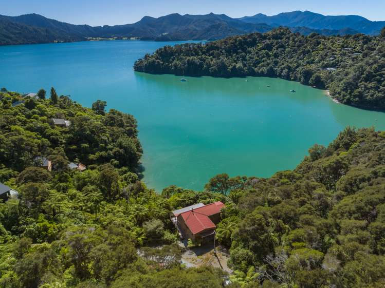 1699 Kenepuru Road Kenepuru Sound_0