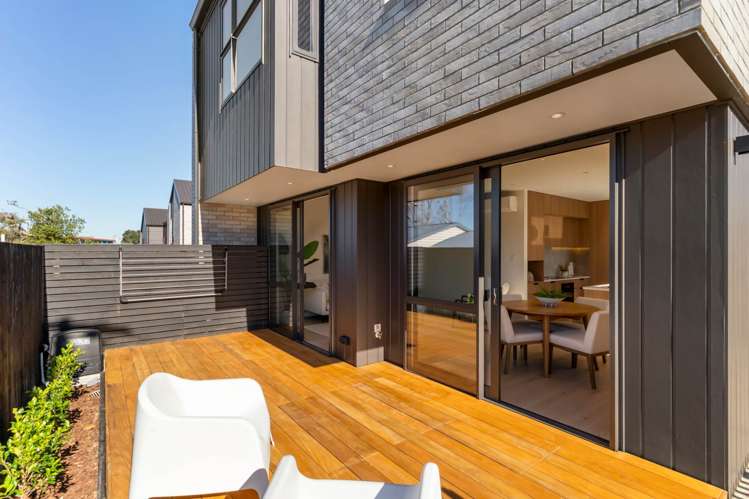 26-28 Weybridge Crescent Glen Innes_21