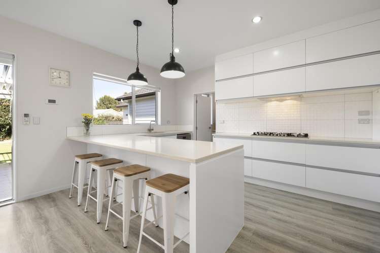12 Kahika Grove Huapai_4