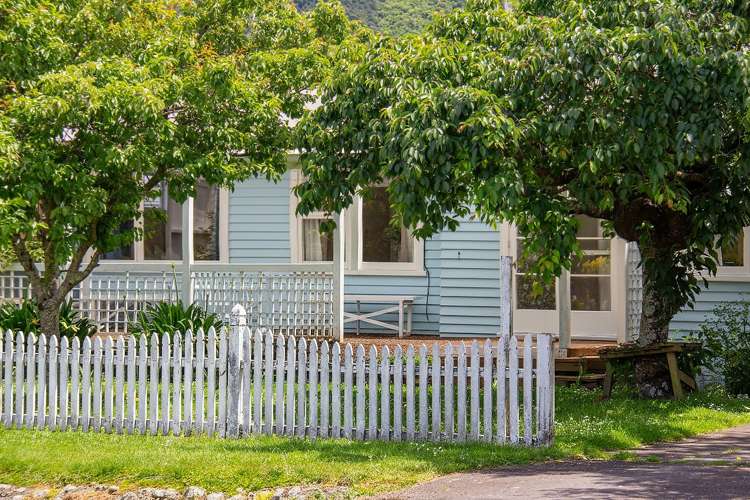 12 Bethune Street Featherston_23