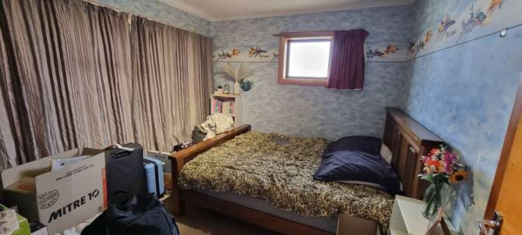 4 Bentley Street Russley_7