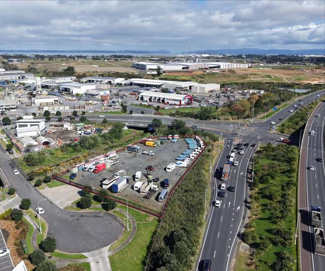 8 Jerry Green Street Wiri_1