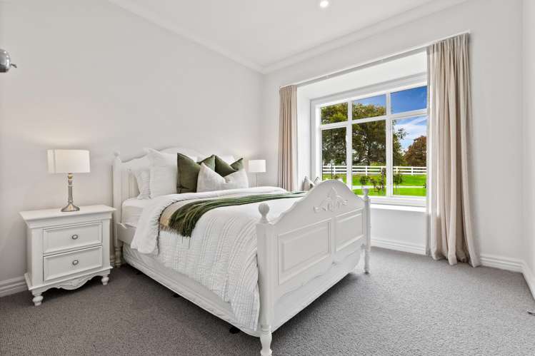 21 Diamond Lane Riverhead_30
