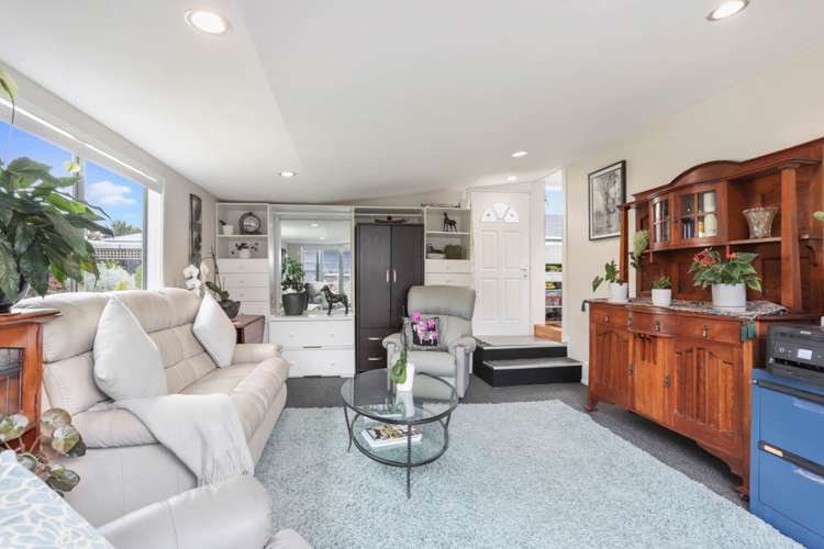 13 The Terrace Herald Island_8