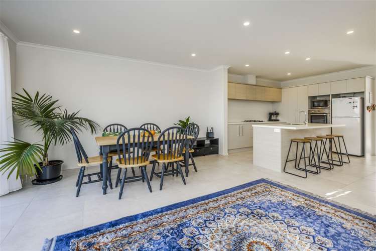 96 Matairangi Avenue Totara Heights_12