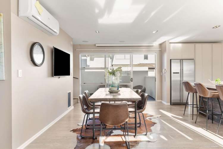 24 Harrowglen Drive Northcross_11