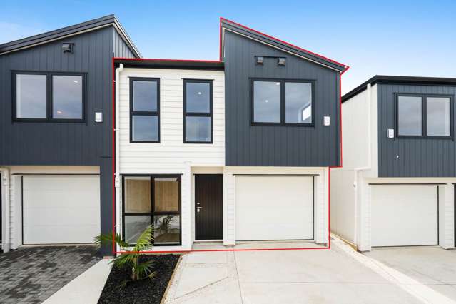 Sunny, Bright & Private Living in Half Moon Bay