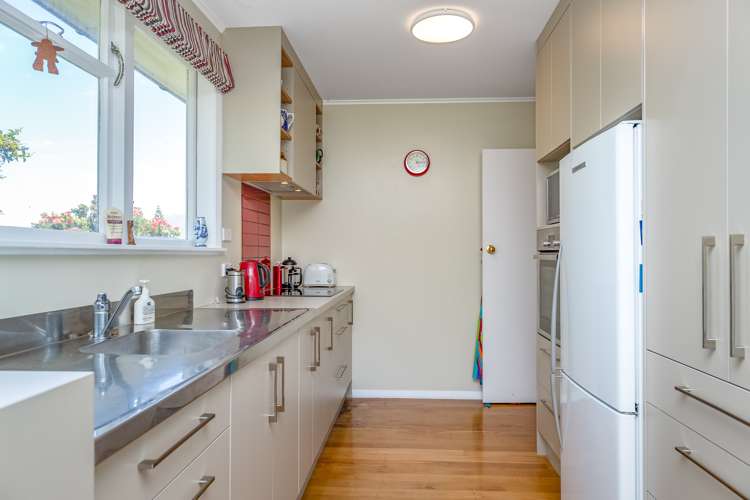 115 Te Pene Avenue Titahi Bay_2