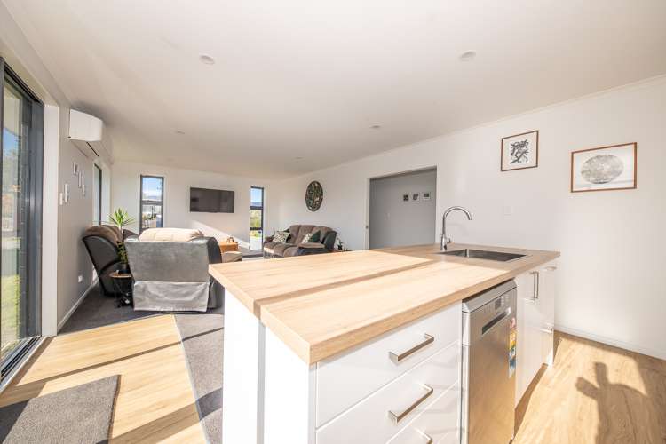 38c Orowaiti Road Westport_5