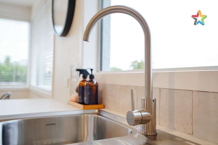 21 Dumbarton Place Strathern_8