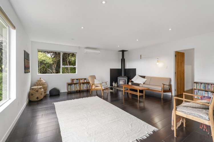 20 Muri Road Pukerua Bay_20