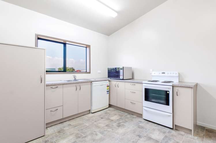 7 Gateway West Coastlands_15