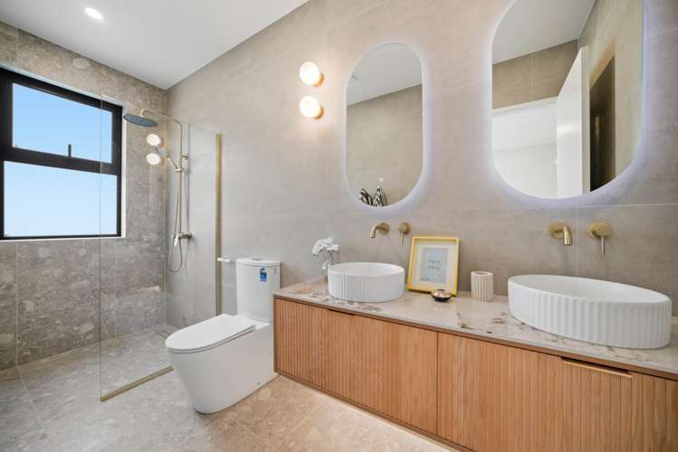 2 Kiokio Street Long Bay_8