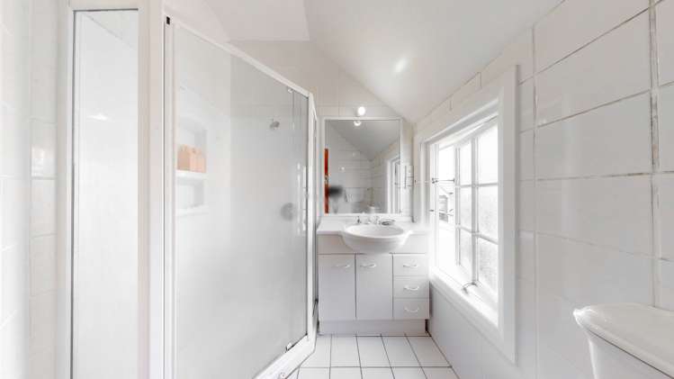 17 Selwyn Terrace Thorndon_9