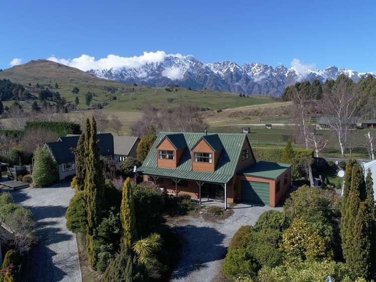 8 Kelvin Place Kelvin Heights_21