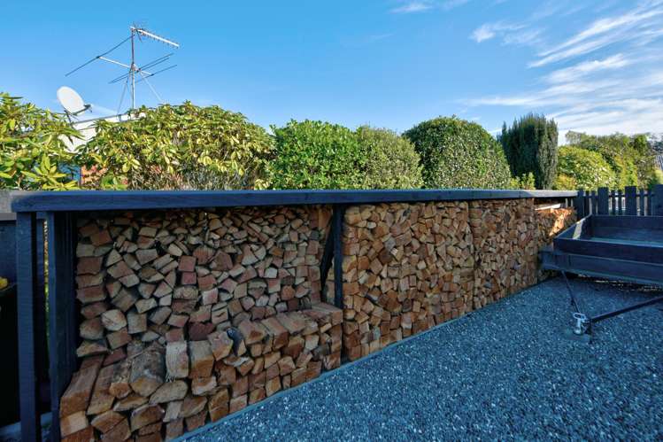 3 Raeburn Place Gore_25