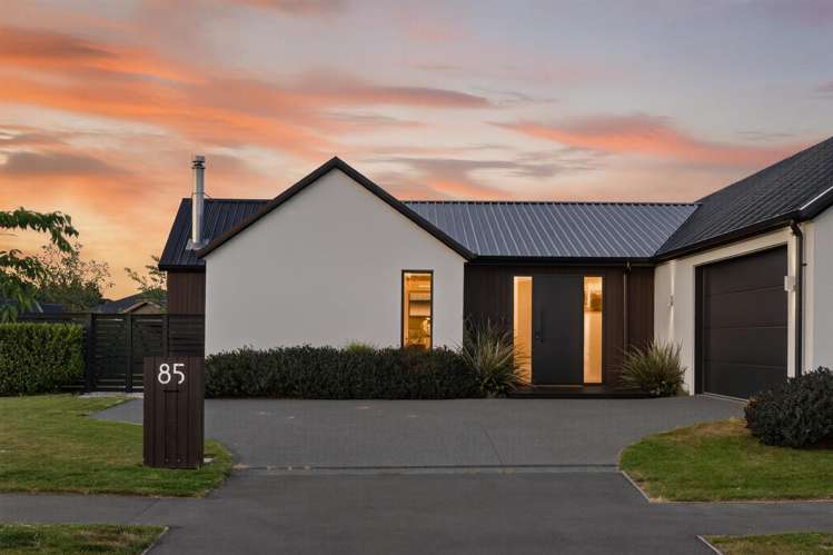 85 Oaks Drive Lincoln_28