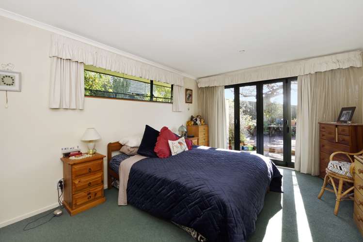 35 Washbourn Drive Richmond_13