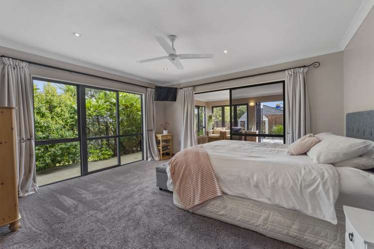 32 Quadrant Heights Paraparaumu_13