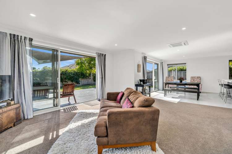 11 Kaurinui crescent One Tree Point_9