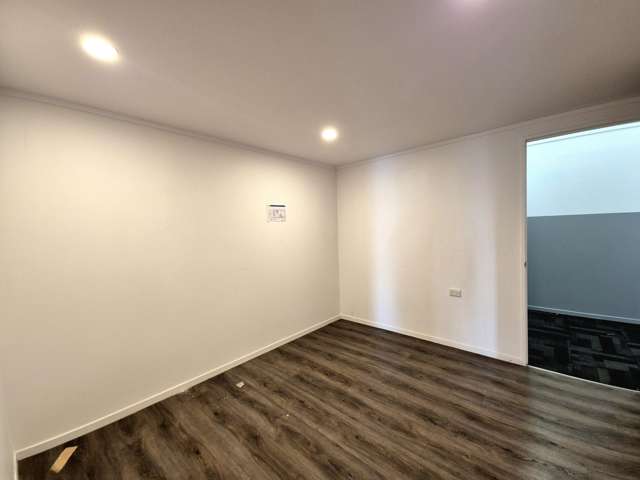 11 Binsted Road New Lynn_4