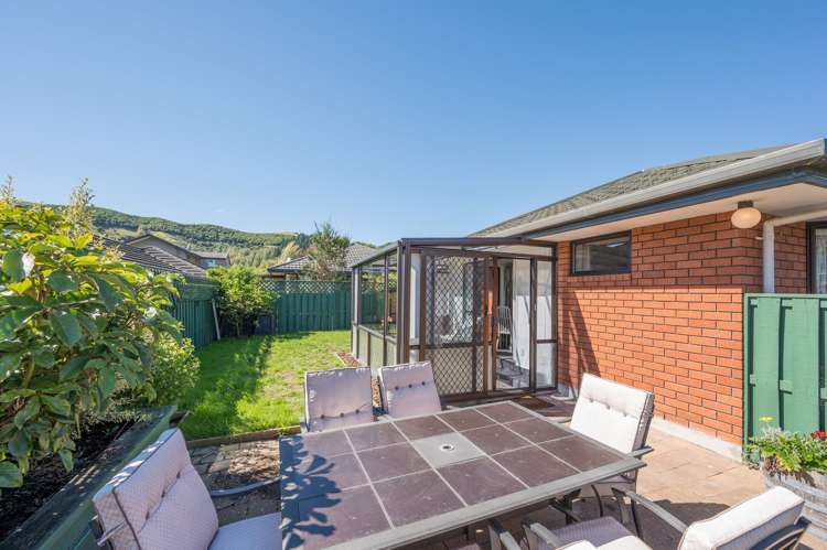 14 Pettit Place The Wood_13