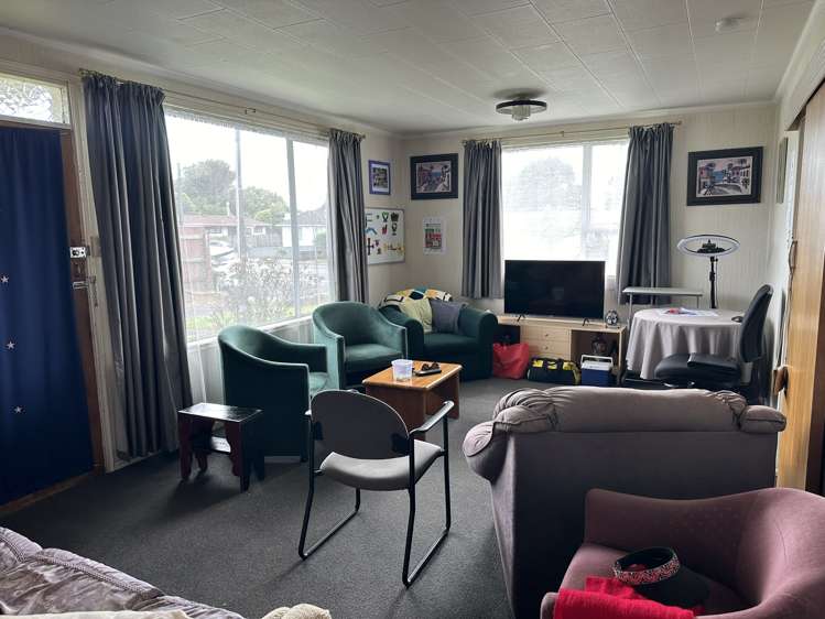 97 High Street Eltham_10