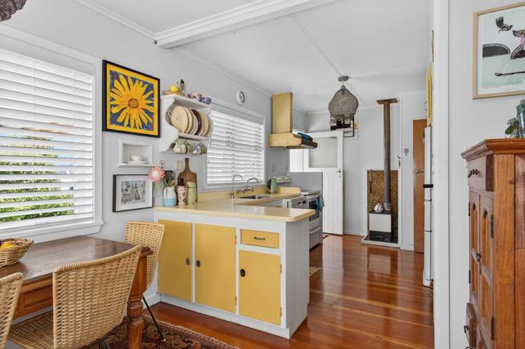 1 Griffin Road Maungaturoto_9