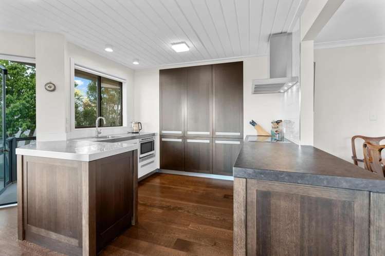 1/4 Hanene Street St Heliers_8