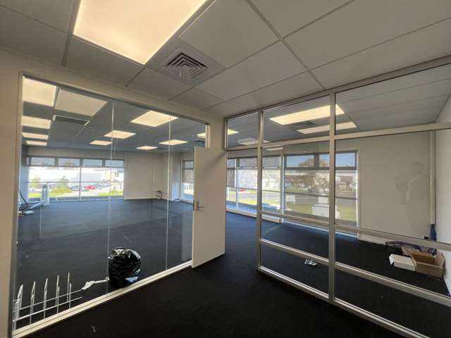 Unit 4/35 Allens Road East Tamaki_1
