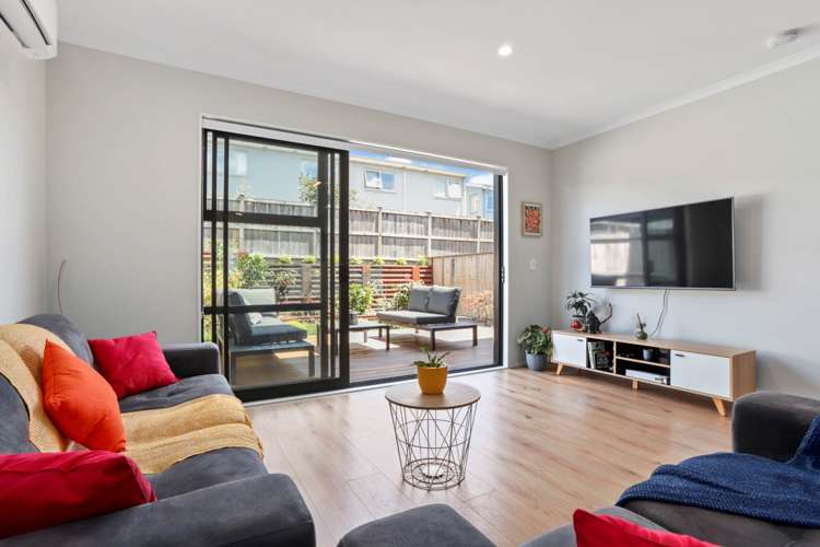 55 William Wallbank Crescent Swanson_4