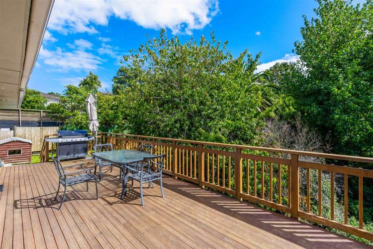 84 Advene Road Cockle Bay_8