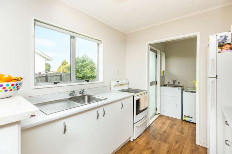 498 Roscommon Road Clendon Park_11