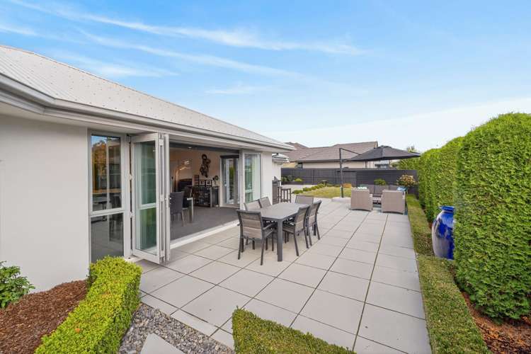 5 Reka Street Parklands_37