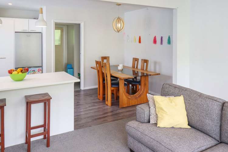 15 James Grove 1350_4