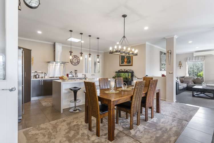 73 Sovereign Street Flat Bush_4